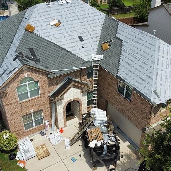 Big Texas Roofing crews at work photo