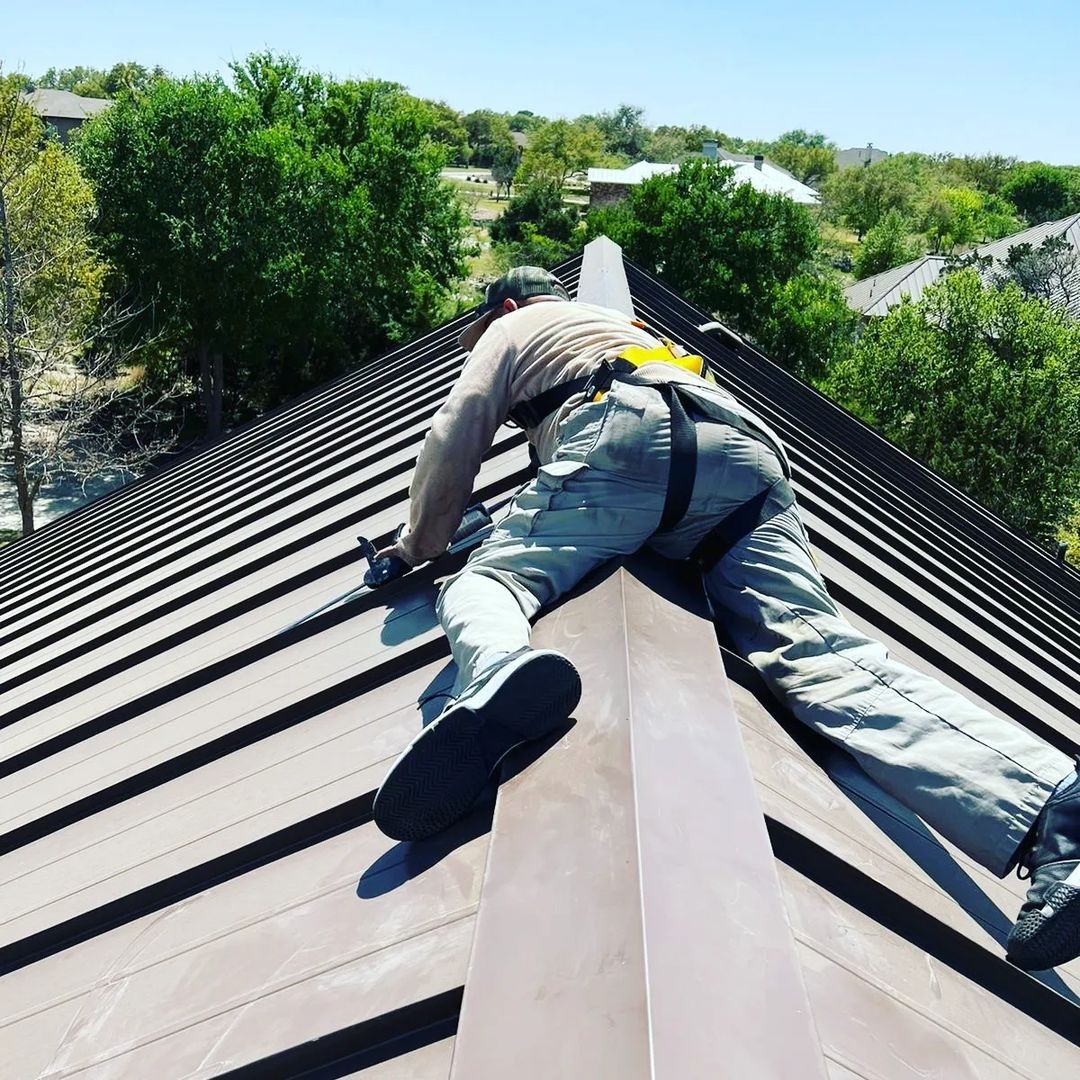 Big Texas Roofing crews at work photo