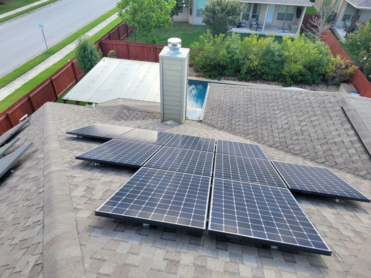 Big Texas Roofing solar photo